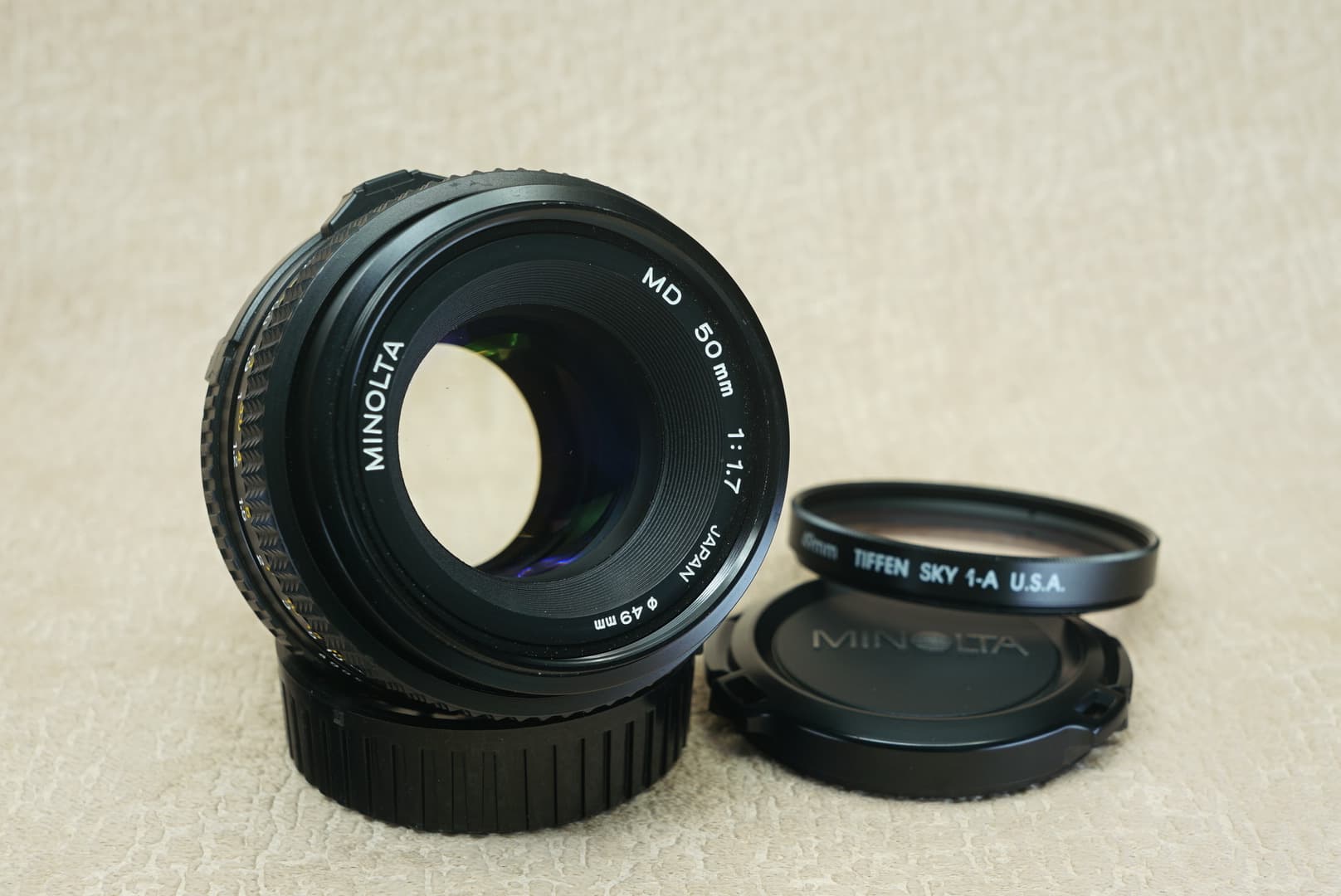 มินอลต้า Minolta 50mm f1.7 เลนส์มือหมุนวินเทจ เมาท์ Minolta MD — โบเก้ฟุ้ง