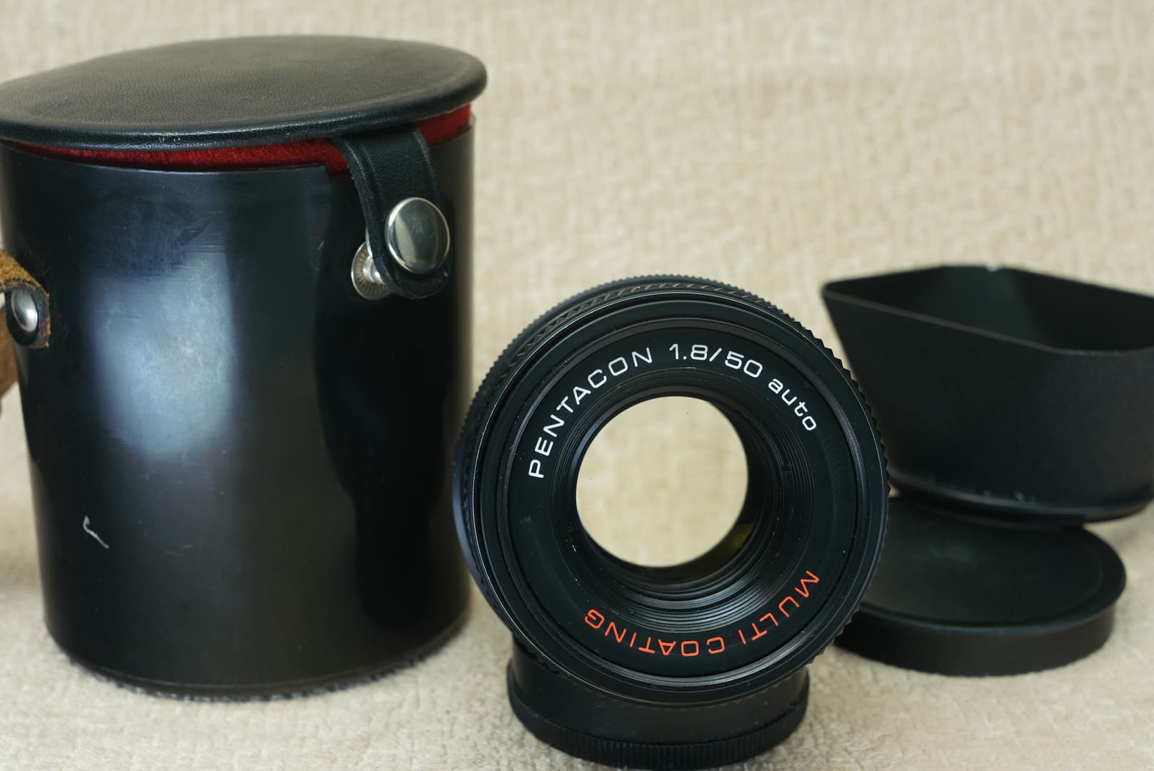 Pentacon 50mm f1.8 เลนส์มือหมุนวินเทจ เมาท์ M42