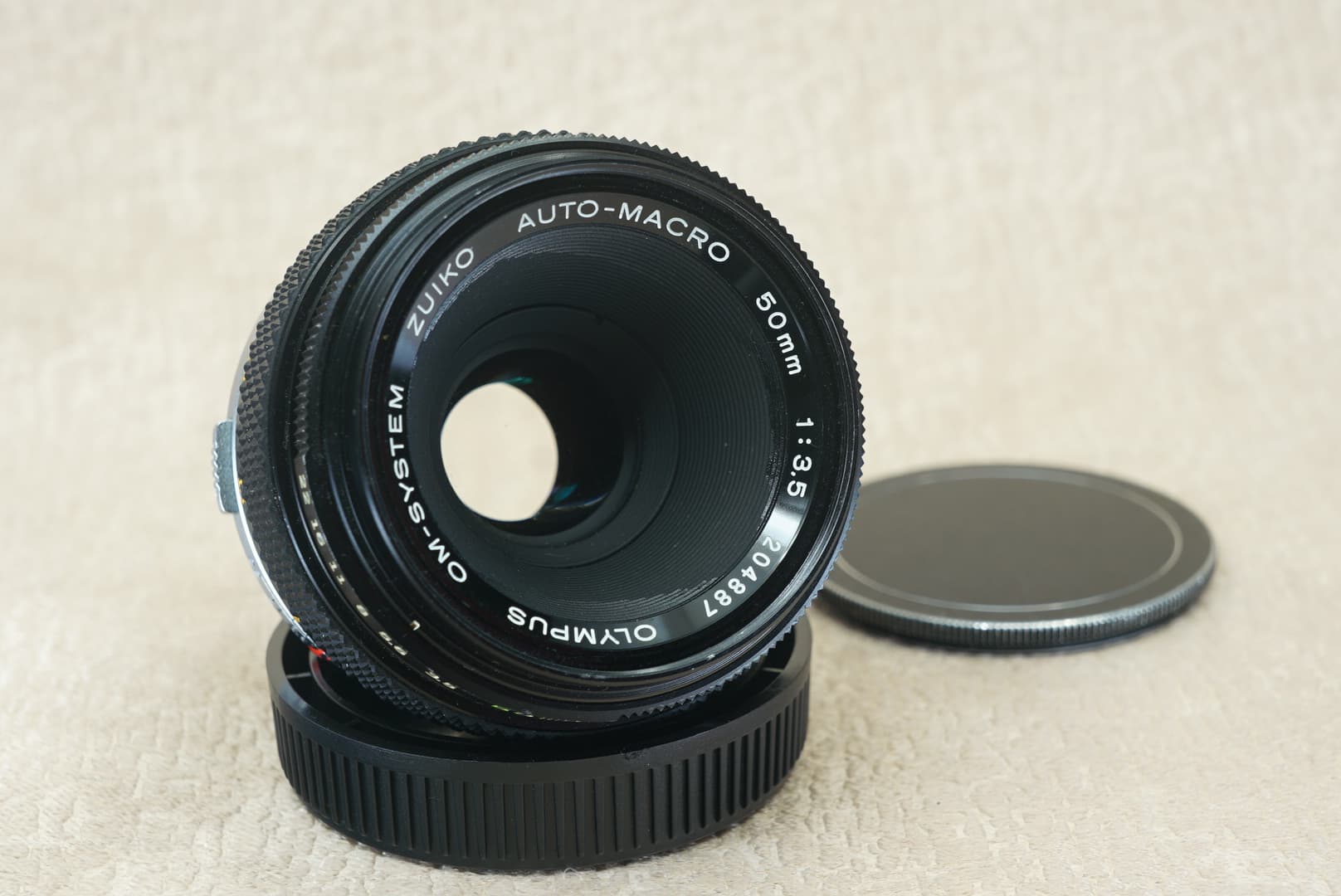 โอลิมปัส Olympus Macro 50mm f3.5 เลนส์มือหมุนวินเทจ เมาท์ โอลิมปัส โอเอ็ม — มาโคร